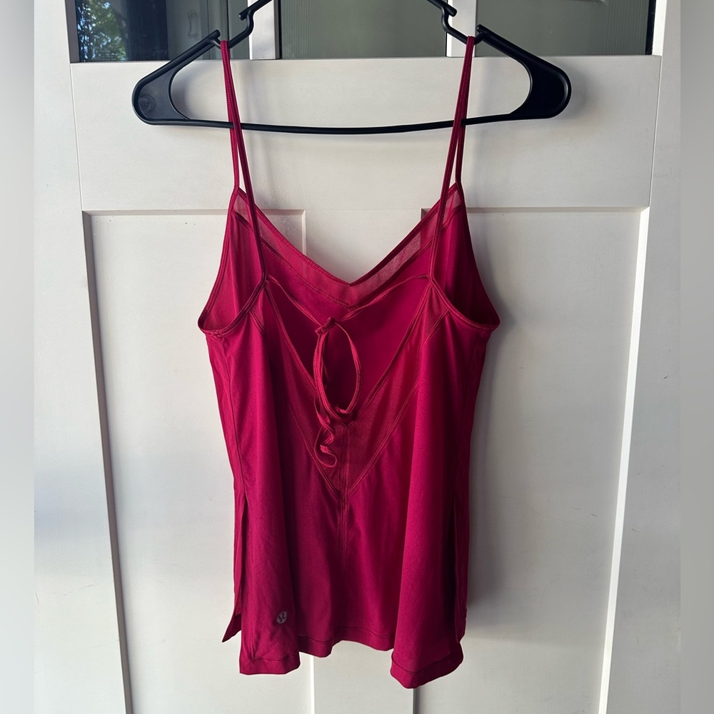 LULULEMON top - Picture 2 of 4